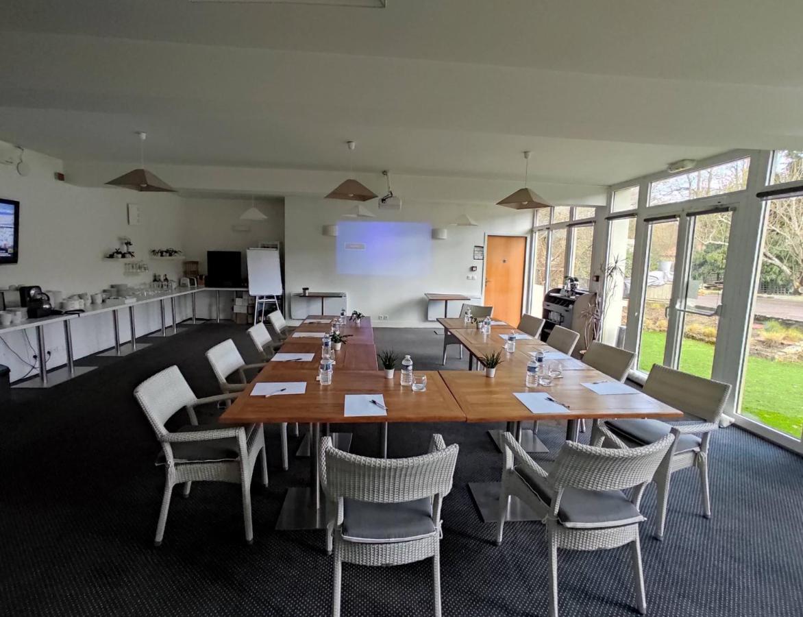 Logis Hotel & Restaurant - Le Manoir De Sauvegrain Saint-Lambert (Yvelines) Exterior foto