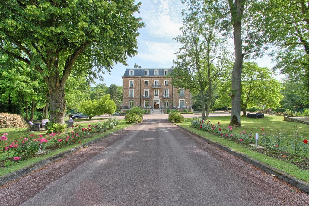 Logis Hotel & Restaurant - Le Manoir De Sauvegrain Saint-Lambert  Exterior foto